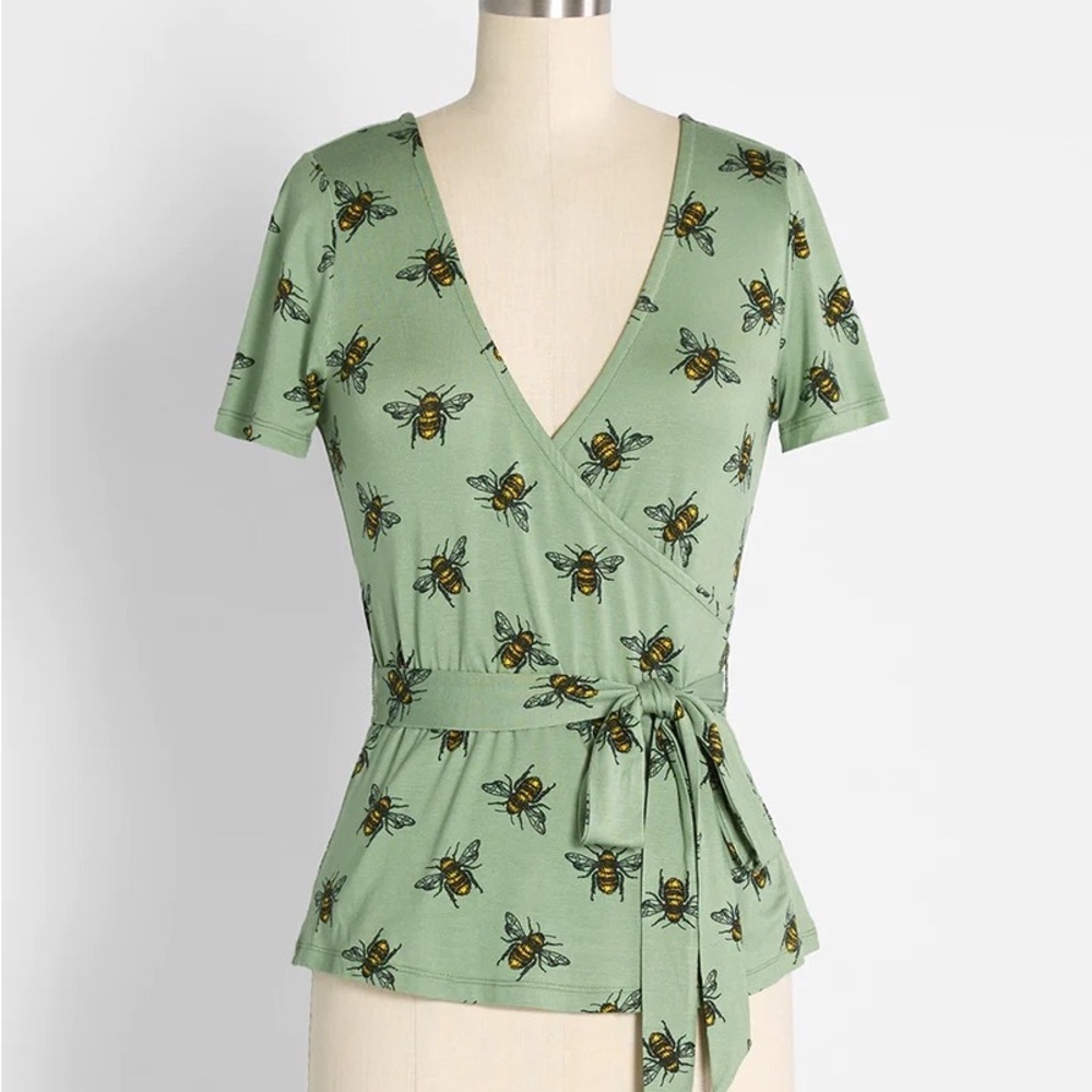Modcloth, Surplice Faux-Wrap Top, Bumble Bee - L
